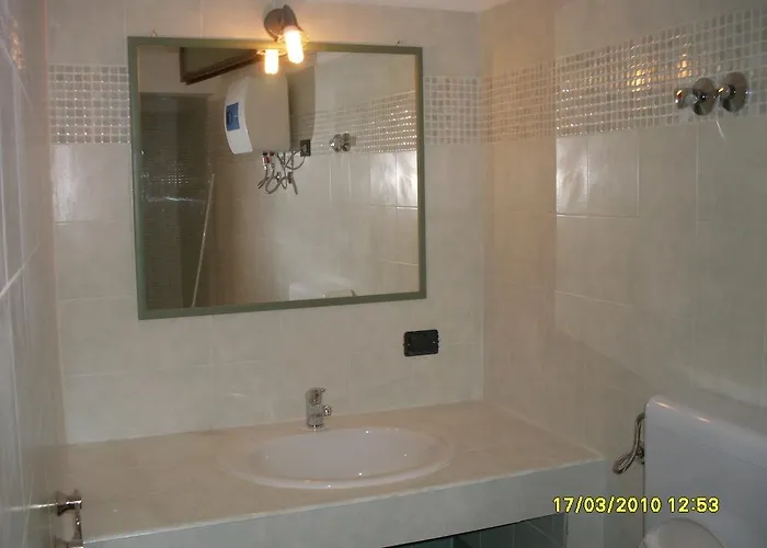 Estatesalento 公寓 莱乌卡